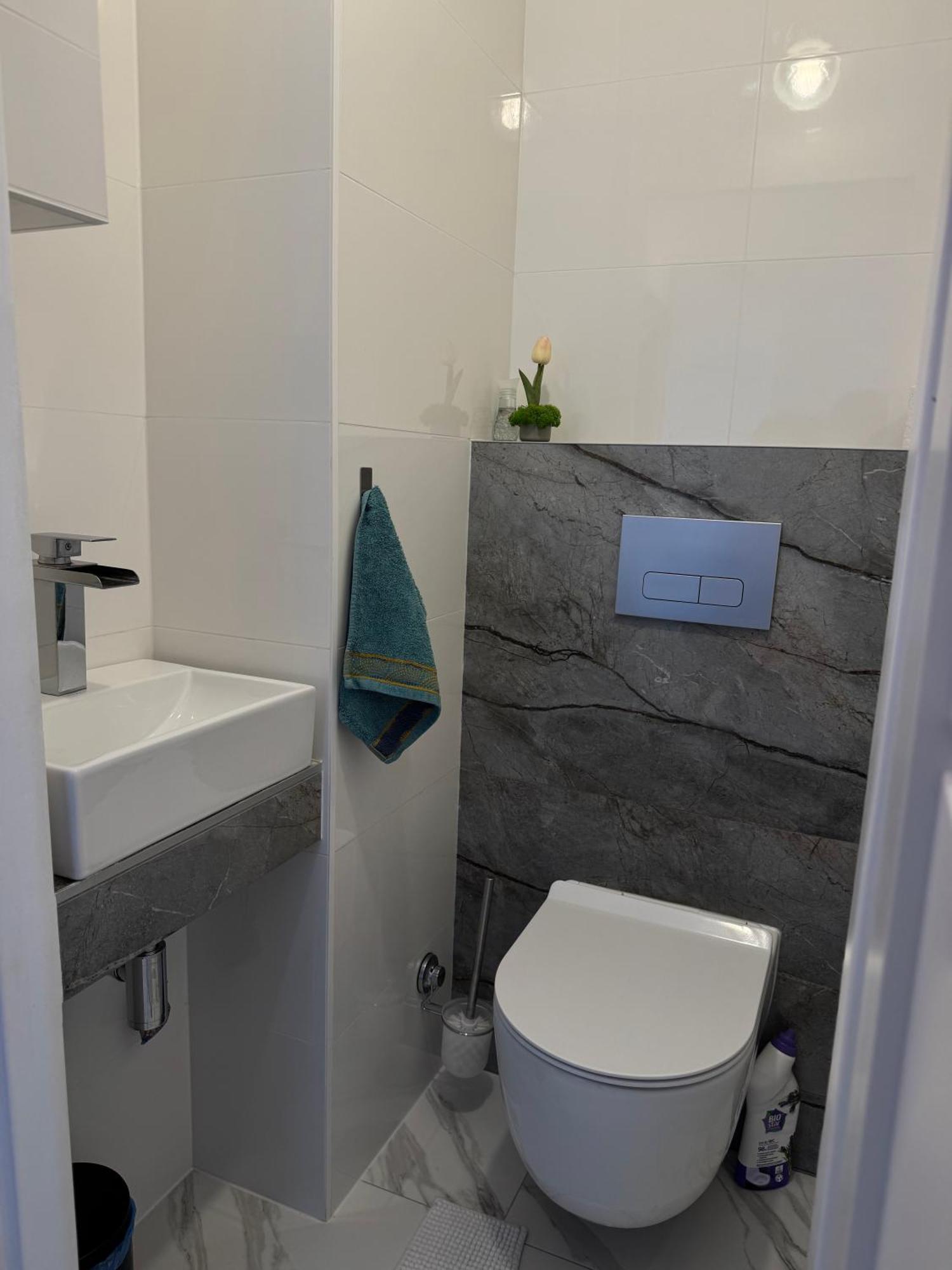 Apartament -Jak W Domu- Czeladz 60M2 Centrum Katowic 10Km エクステリア 写真